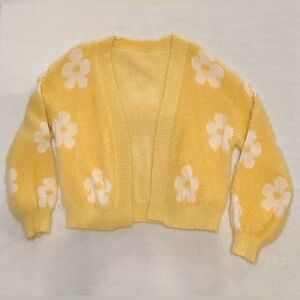 Chicwish Yellow Floral Women's Sweater/Cardigan